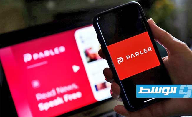 كانييه يسعى لشراء الشبكة الاجتماعية المفضلة لأنصار ترامب