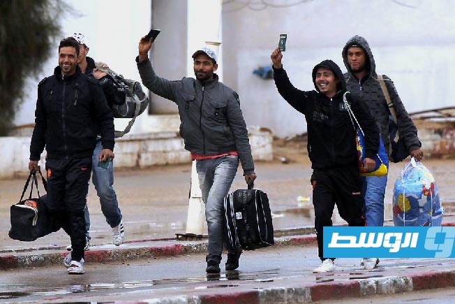إعفاء الليبيين في تونس من الغرامات المفروضة عليهم واستعادة بعض الأموال المصادرة