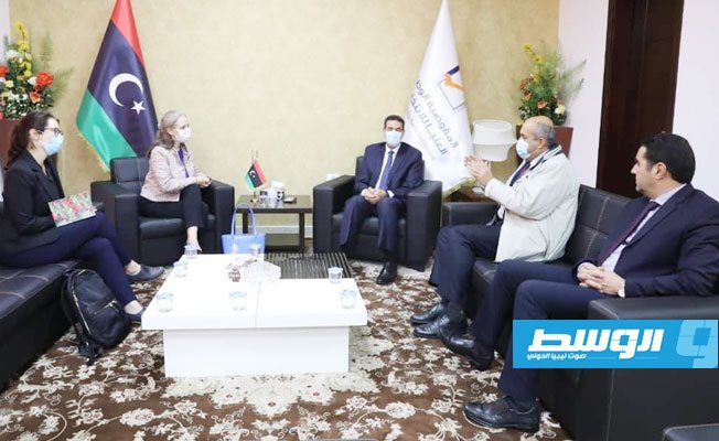 السايح يلتقي دبلوماسية بريطانية لمناقشة استعدادات مفوضية الانتخابات لاقتراع ديسمبر 2021