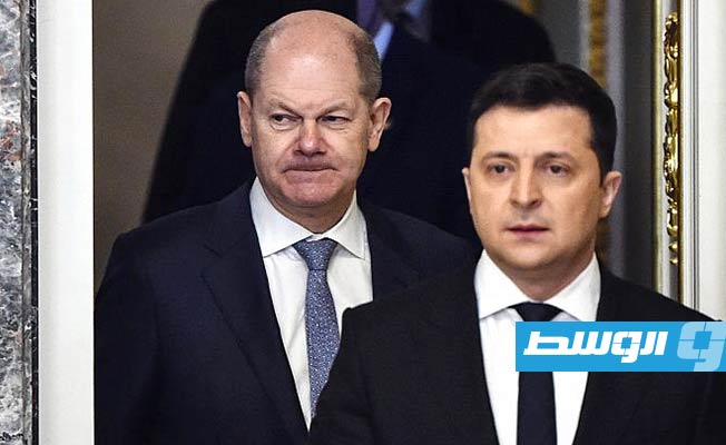 شولتس وزيلينسكي يطالبان بانسحاب القوات الروسية من أوكرانيا كشرط للبدء بأية مفاوضات سلام