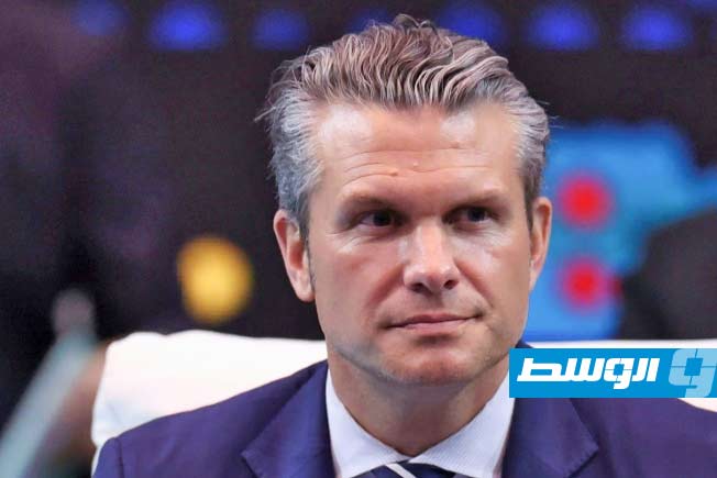 دار نشر كندية تستنكر استخدام وزير الدفاع الأميركي سلحفاة من قصصها تطلق صاروخًا