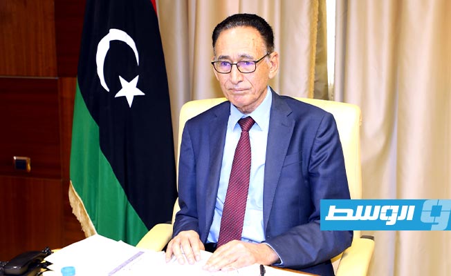 الحويج يكلف جهاز الحرس البلدي بقفل المحال التجارية المتلاعبة بالأسعار