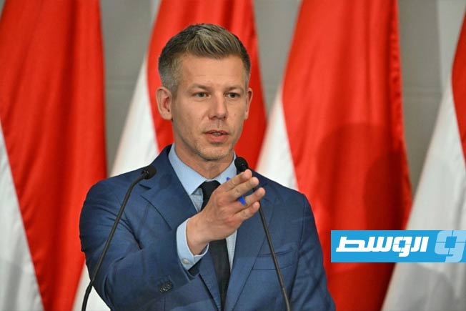 رئيس الوزراء المجري الجديد يعرض لقاء زيلينسكي لفتح فصل جديد في العلاقات
