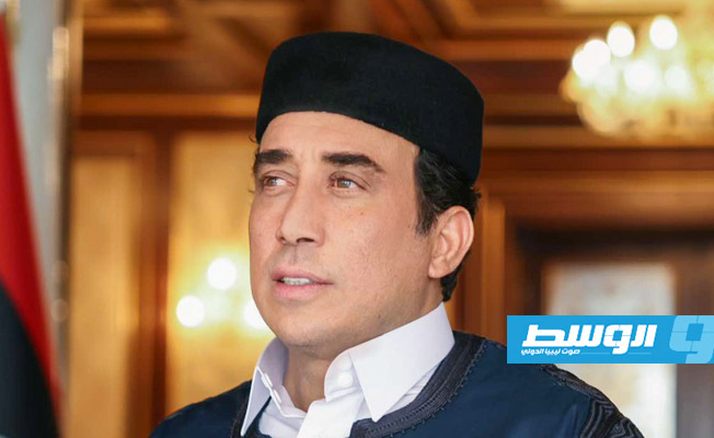 المنفي يدعو إلى إنهاء مبادلة النفط بالوقود وحماية موارد ليبيا