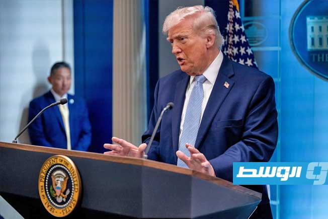 «وول ستريت جورنال»: ترامب يطلب من مساعديه الاستعداد لحصار طويل على إيران