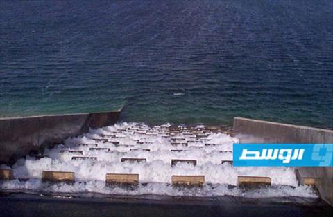 إيقاف تسريب مياه بخط نقل «ترهونة- أبوزيان»