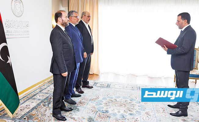 توفيق أرقيق يؤدي اليمين القانونية عضوًا بمجلس الدولة عن طبرق