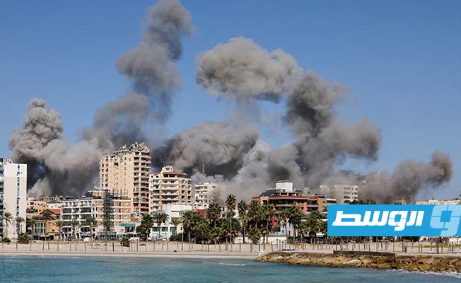 استشهاد 5 أشخاص وإصابة 3 في قصف صهيوني على بلدة رومين اللبنانية