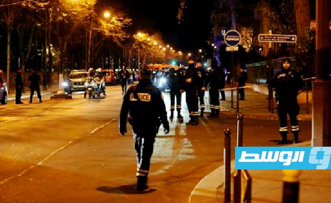 مقتل سائح ألماني وإصابة شخصين إثر هجوم بسكين في باريس