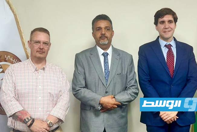 اجتماع ليبي بريطاني لبحث سبل مكافحة غسل الأموال والجريمة العابرة للحدود