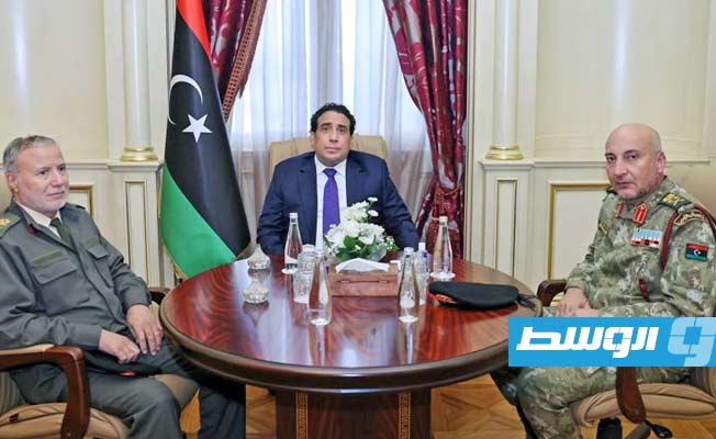 المنفي يناقش مع الحداد وجويلي أنشطة ومهام المنطقة العسكرية الغربية