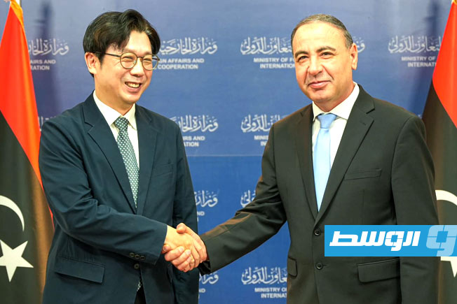 الباعور يناقش مع سفير سيول تجهيزات استئناف عمل السفارة الكورية بطرابلس
