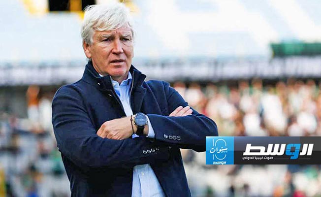 إيتو يواصل مشاغباته ويستفز مدرب منتخب الكاميرون بقرار مفاجئ
