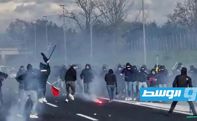 حظر جماهير نابولي وروما بعد مشاجرة على طريق «الشمس الساطعة»