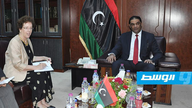 «عدل الوفاق» تبحث مع السفيرة الكندية أوجه الدعم الممكنة للشأن القضائي