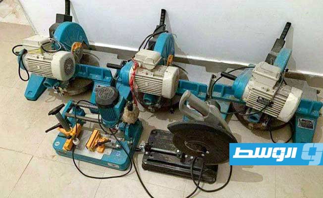 القبض على متهمين يسرقون المحلات في القره بوللي بمساعدة والدتهم المسنة