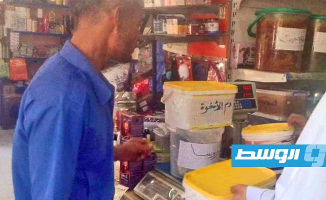 مصادرة بخور وعطور وأعشاب تستخدم ي أعمال السحر من محال عطارة في بني وليد