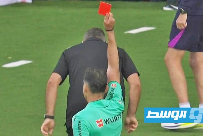 «حمراء» تحرم فليك من «كلاسيكو» ريال مدريد وبرشلونة