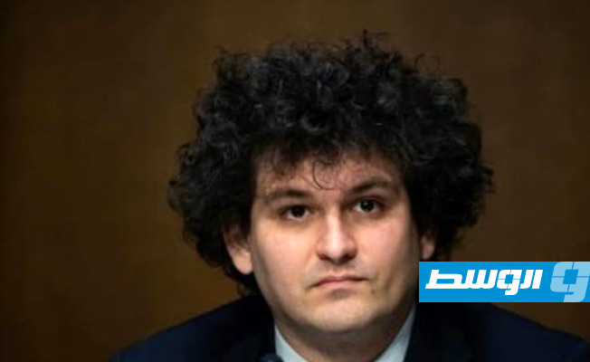 من هو الملياردير الشاب سام بانكمان فرايد مؤسس منصة «إف تي إكس» لتبادل العملات الرقمية؟