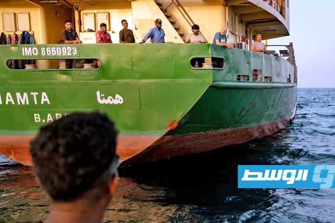 أكثر من 400 سفينة تنتظر إعادة فتح مضيق هرمز على الرغم من تقدم المحادثات الأميركية - الإيرانية