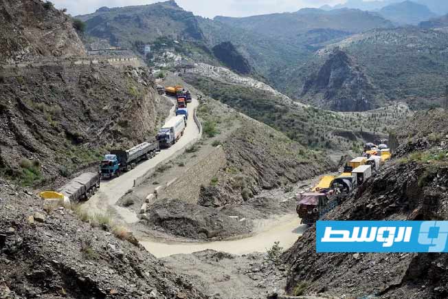 إغلاق المعابر بين باكستان وأفغانستان بعد مواجهات دامية