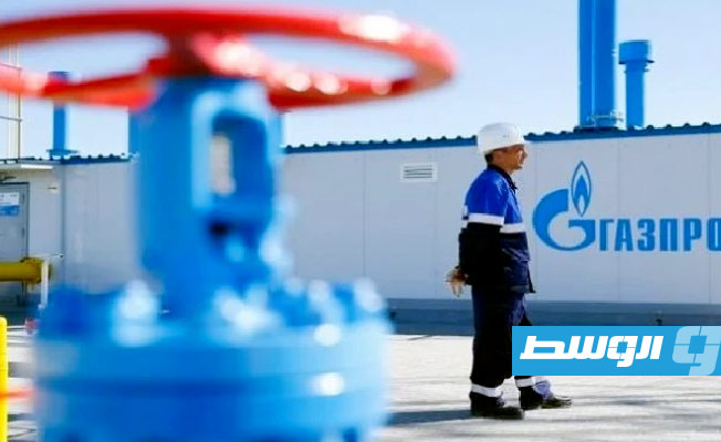 سلوفاكيا تؤكد استئناف تلقيها النفط الروسي عبر خط أنابيب أوكراني بعد تصليحه