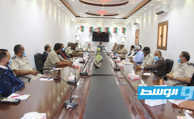 وزير شؤون الهجرة يبحث في الكفرة دعم حرس الحدود