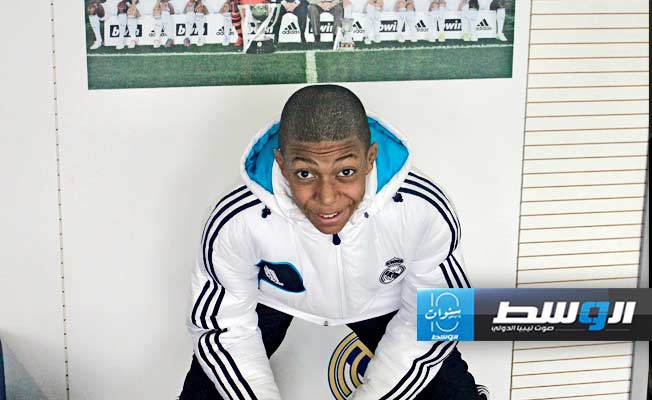 بصور الطفولة.. مبابي ينفجر فرحًا بعد إعلان انتقاله لريال مدريد