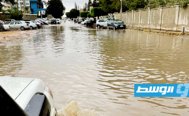 تحذير من أمطار رعدية على الشمال الغربي غدا