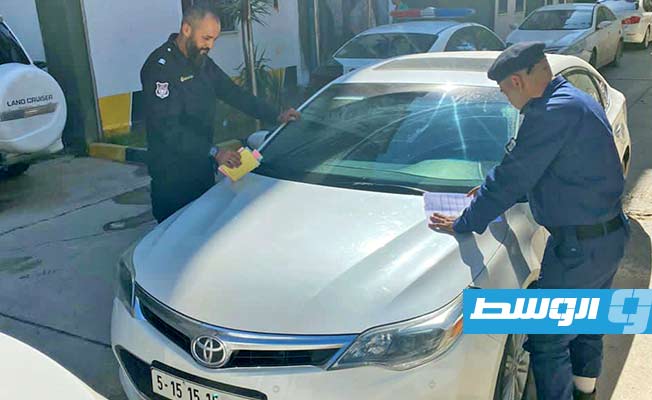 الداخلية: ضبط 29 سيارة مسروقة منذ تفعيل تطبيق الاستعلام الأمني