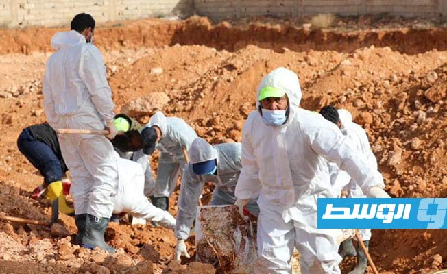 استخراج 68 جثة مجهولة الهوية لتنظيم دفنها في درنة