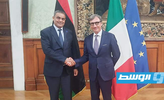«إينياس» الإيطالي يؤكد للشهوبي التزامه بالجدول الزمني لأعماله في مطار طرابلس