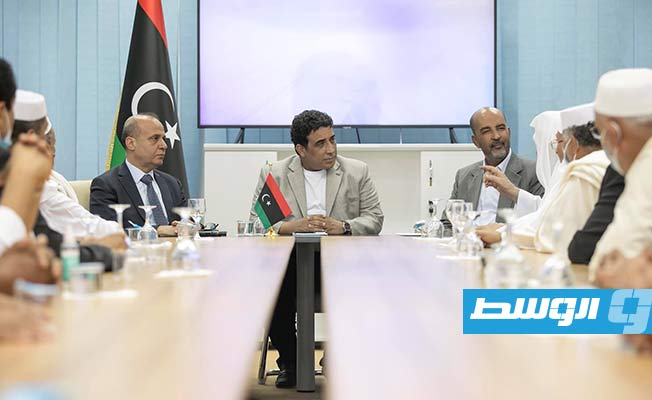 «المقارحة» تطالب المجلس الرئاسي بالاستمرار في مبادرته لإنجاح المصالحة