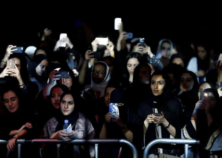 بالصور: أول مهرجان لموسيقى الجاز في السعودية