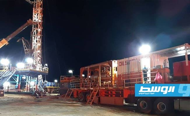 شركة سرت تعلن نجاح صيانة إحدى الآبار بحقل الجبل