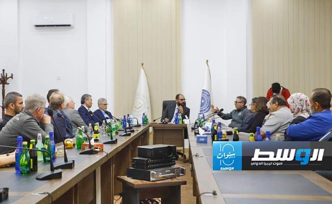 عبدالجليل يبحث مع وفد أميركي التعاون لتطوير القطاع الصحي في ليبيا