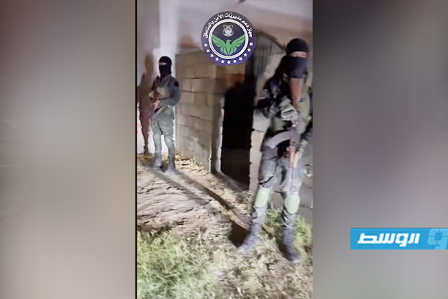 تفاصيل صادمة حول واقعة احتجاز طفلين في مبنى مهجور بطرابلس