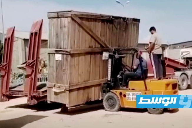 «الكهرباء»: استمرار العمل في مشروع محطة حقن الزنتان بالجبل الغربي