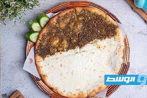 منقوشة جبن وزعتر