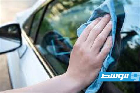 3 طرق لإزالة خدوش زجاج سيارتك البسيطة بنفسك