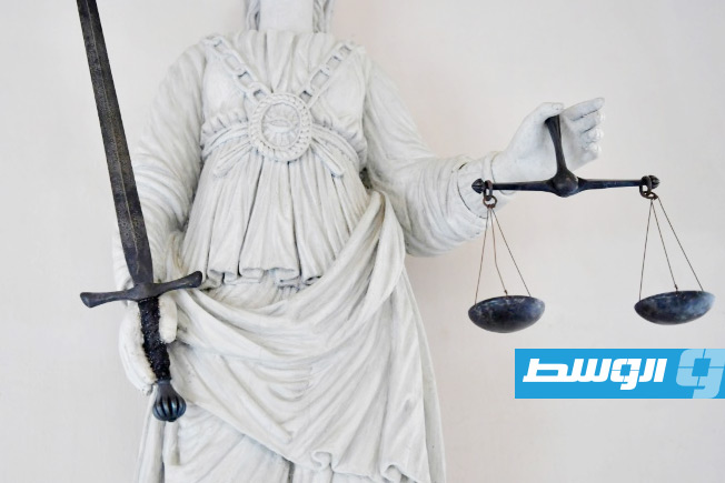 القضاء الفرنسي يصدر أحكامًا بالسجن والغرامة ضد مهربي نفايات غير قانونية إلى أفريقيا
