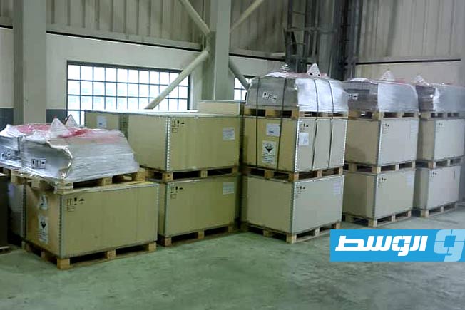 «الكهرباء» تتسلّم شحنة بطاريات جديدة لتعزيز منظومة التغذية بمحطة الزاوية