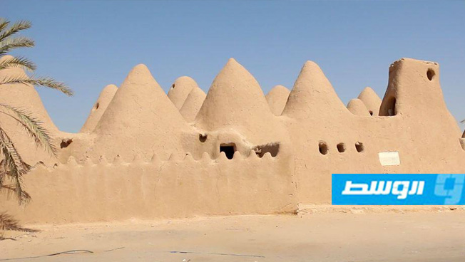 الأمطار الغزيرة تلحق أضرارًا كبيرة بالمسجد العتيق في أوجلة