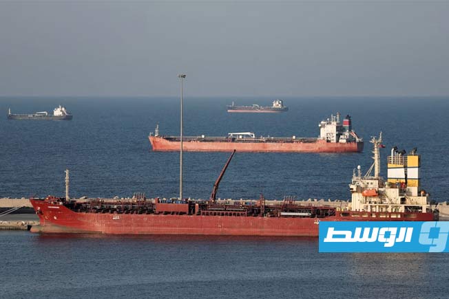 بريطانيا والصين ترفضان الحصار الأميركي المعلن لمضيق هرمز