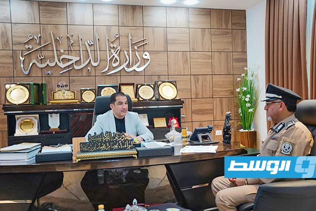 أبوزريبة يبحث خطة تأمين السفارات والقنصليات