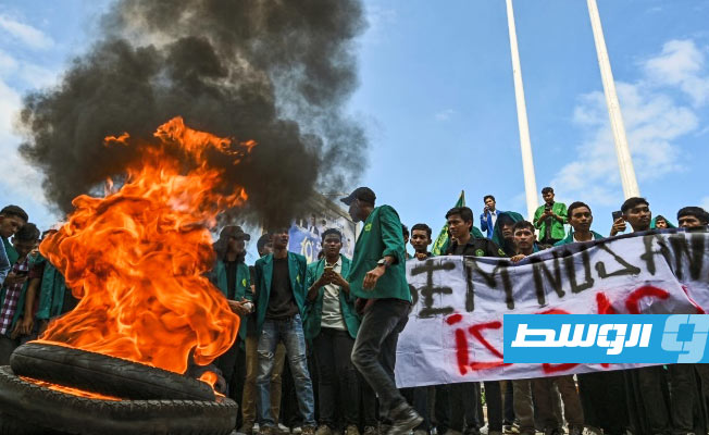 طلاب إندونيسيون يطردون لاجئي الروهينغا من ملجأ في آتشيه