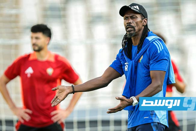 المنتخب الليبي يستعد لمواجهة نظيره الفلسطيني وسيسيه يستبعد 4 لاعبين