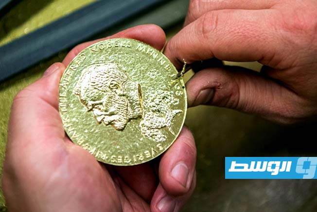 نوبل الطب 2025 لثلاثة علماء عن أبحاثهم في مجال التحكم بالجهاز المناعي
