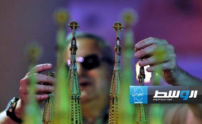 متحف بمدريد يتيح للمكفوفين استكشاف معالم أثرية باللمس