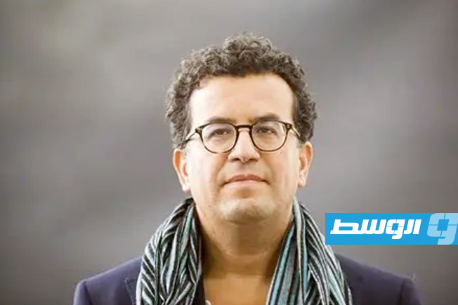 هشام مطر.. حين يتحوّل المنفى إلى وطن بديل - قراءة في لقاء مع «CNN»